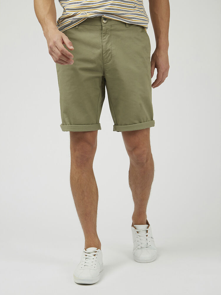 SIGNATURE CHINO SHORT LITCHEN GREEN