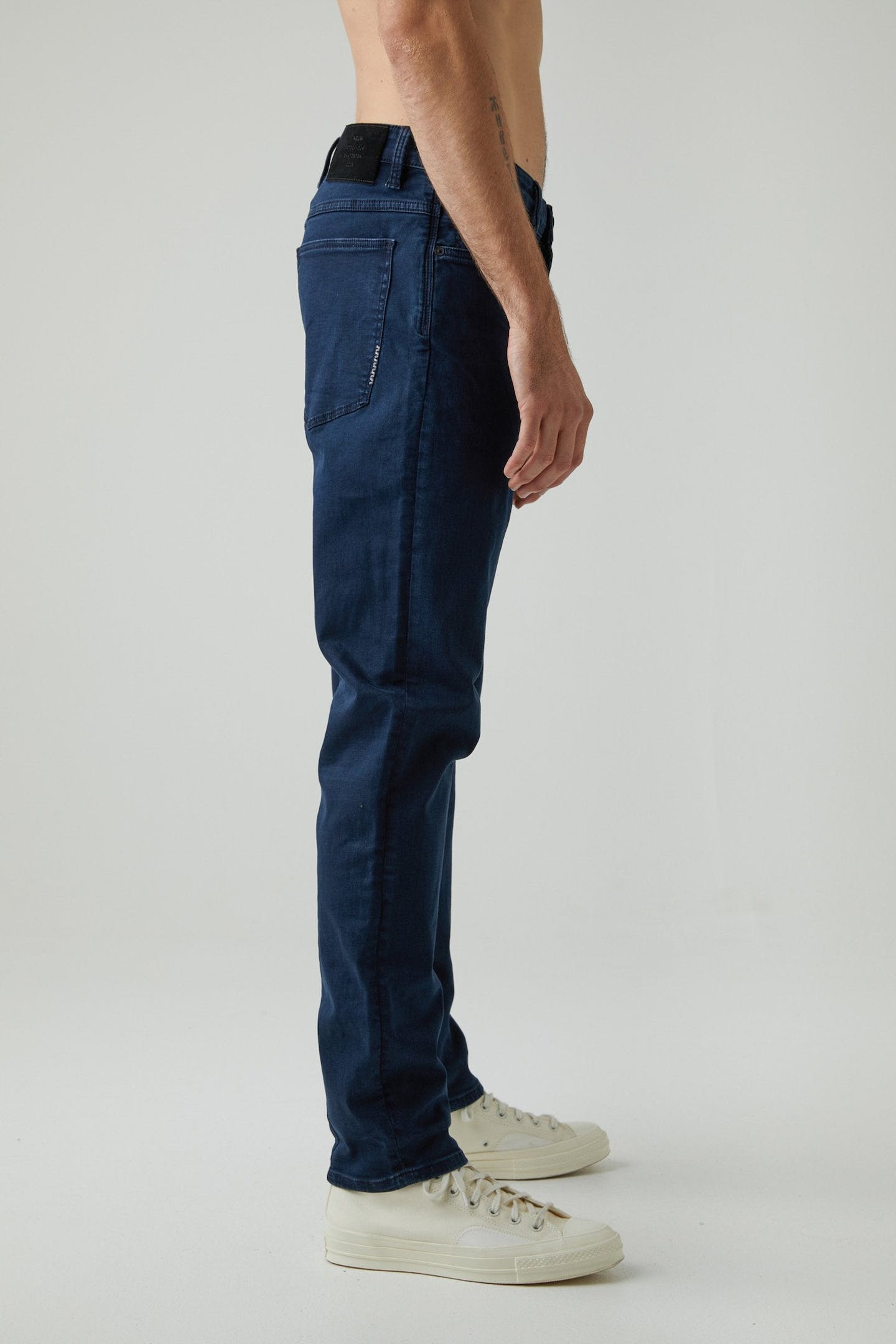 RAY TAPERED NORDIC BLU 32 Leg